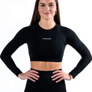 Alphalete Amplify Longsleeve Crop Top